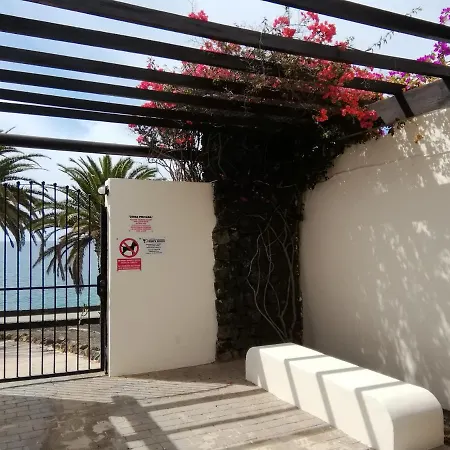 アパート Playa Roca Cosy - Seafront Pool Complex